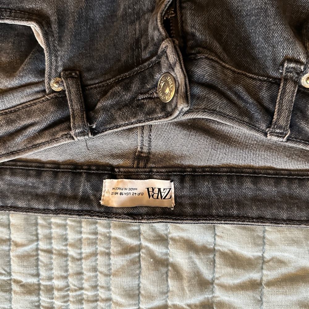 Zara Split Leg Extra Long Jeans - Picture 2 of 3